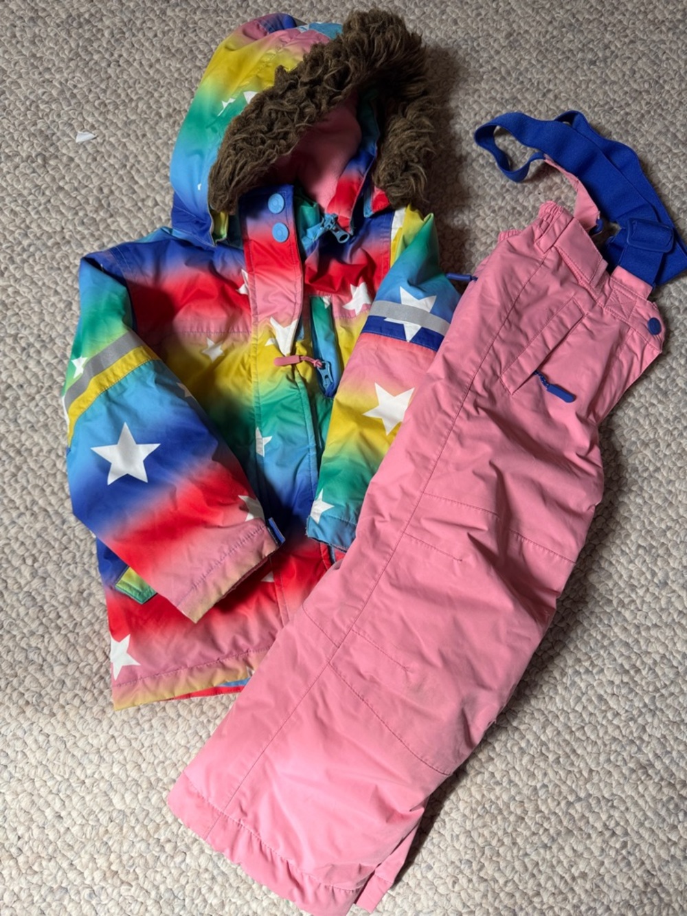 Boden -Kids Rainbow Star Ski Jacket with Pink Snow Bibs 3/4 Years
